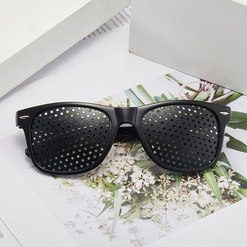 Pinhole Glasses