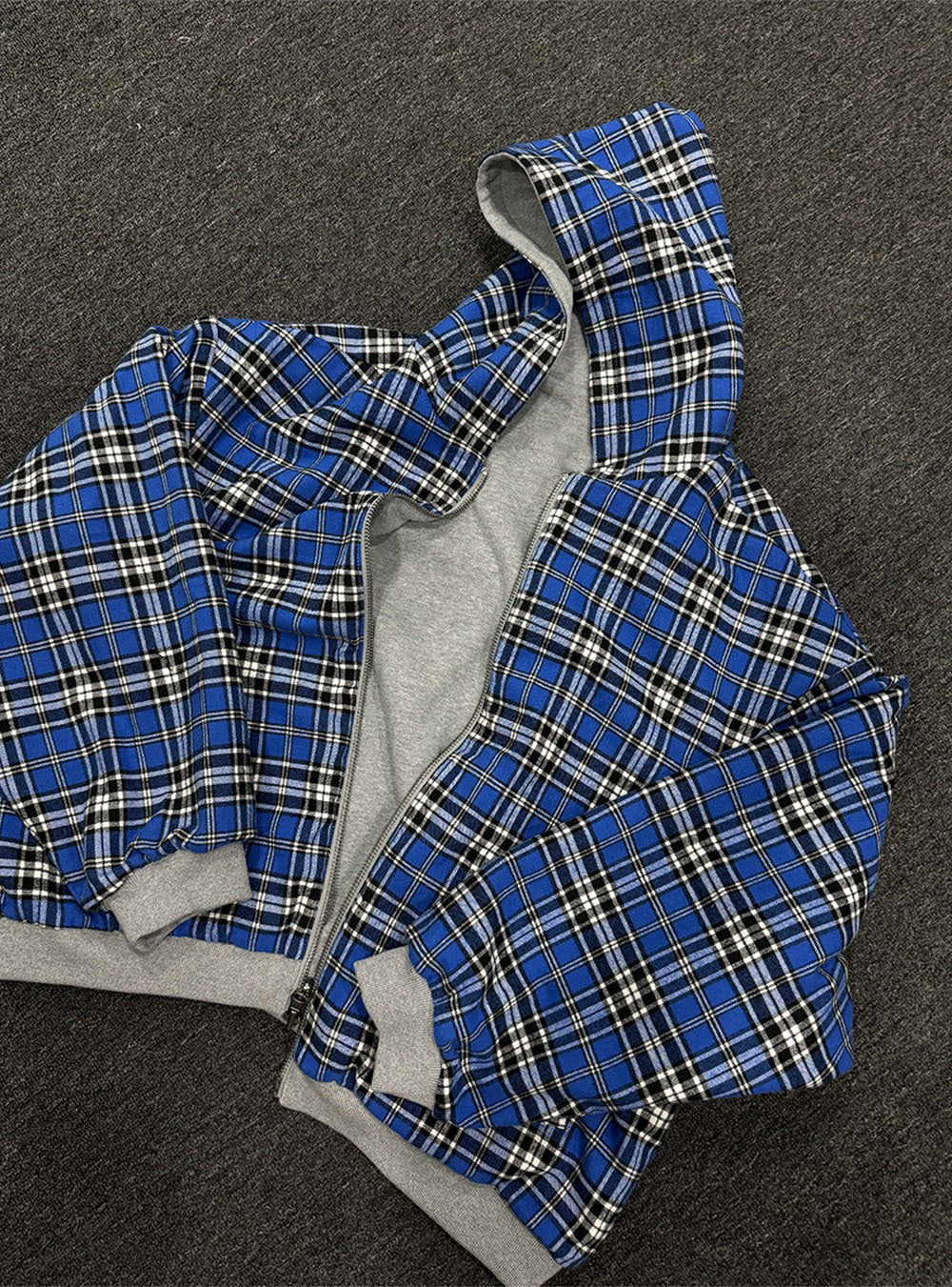 Plaid hooded coat
