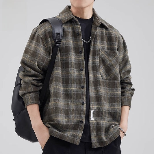 Plaid long-sleeved shirt