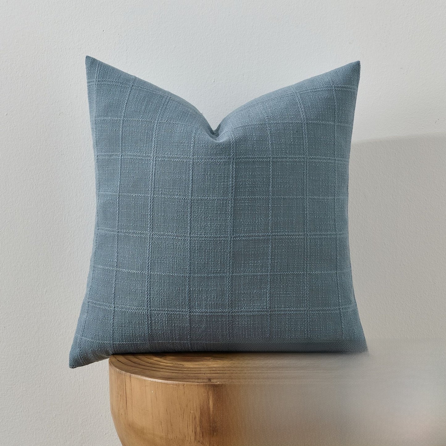 Plaid pillow cover