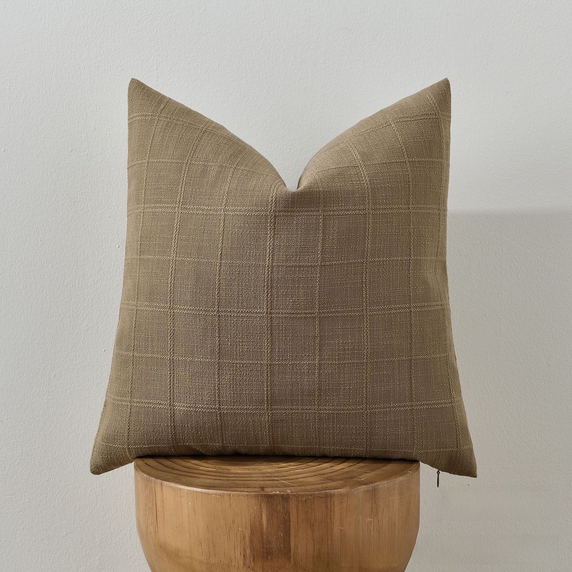 Plaid pillow cover
