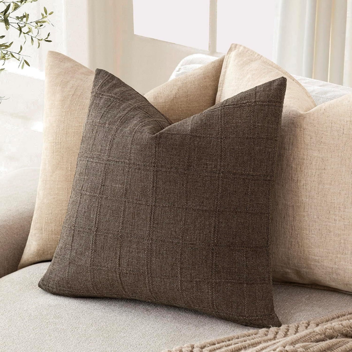 Plaid pillow cover