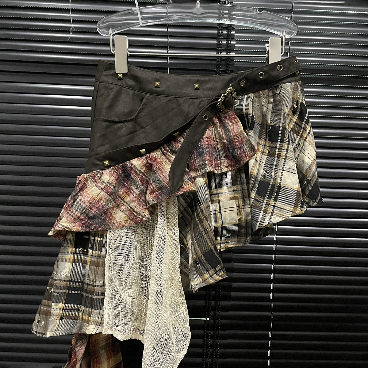 plaid skirt