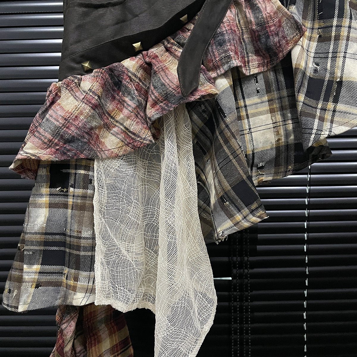 plaid skirt