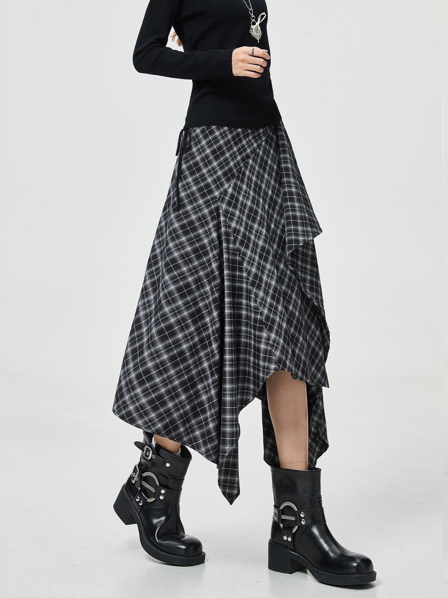 Plaid skirt
