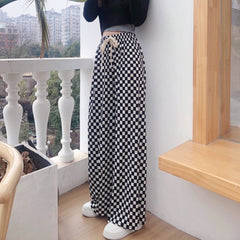 Black and white plaid