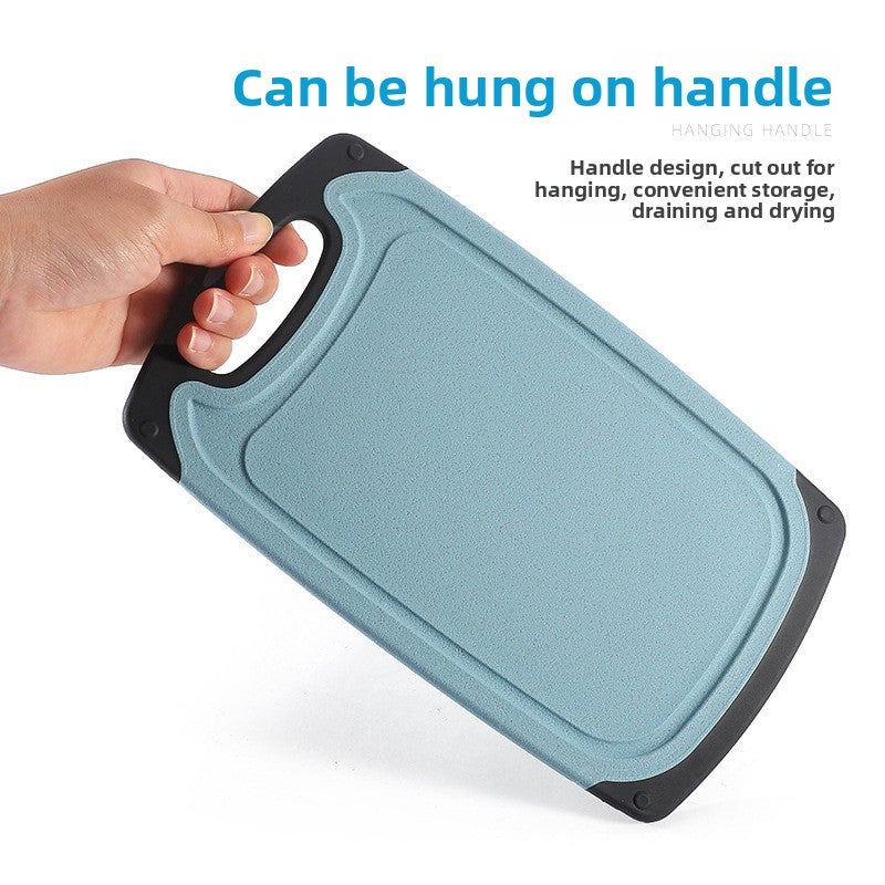 Plastic chopping board
