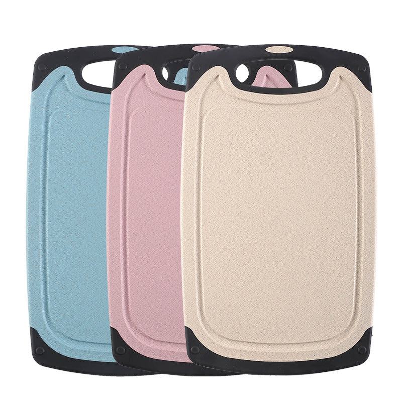 Plastic chopping board