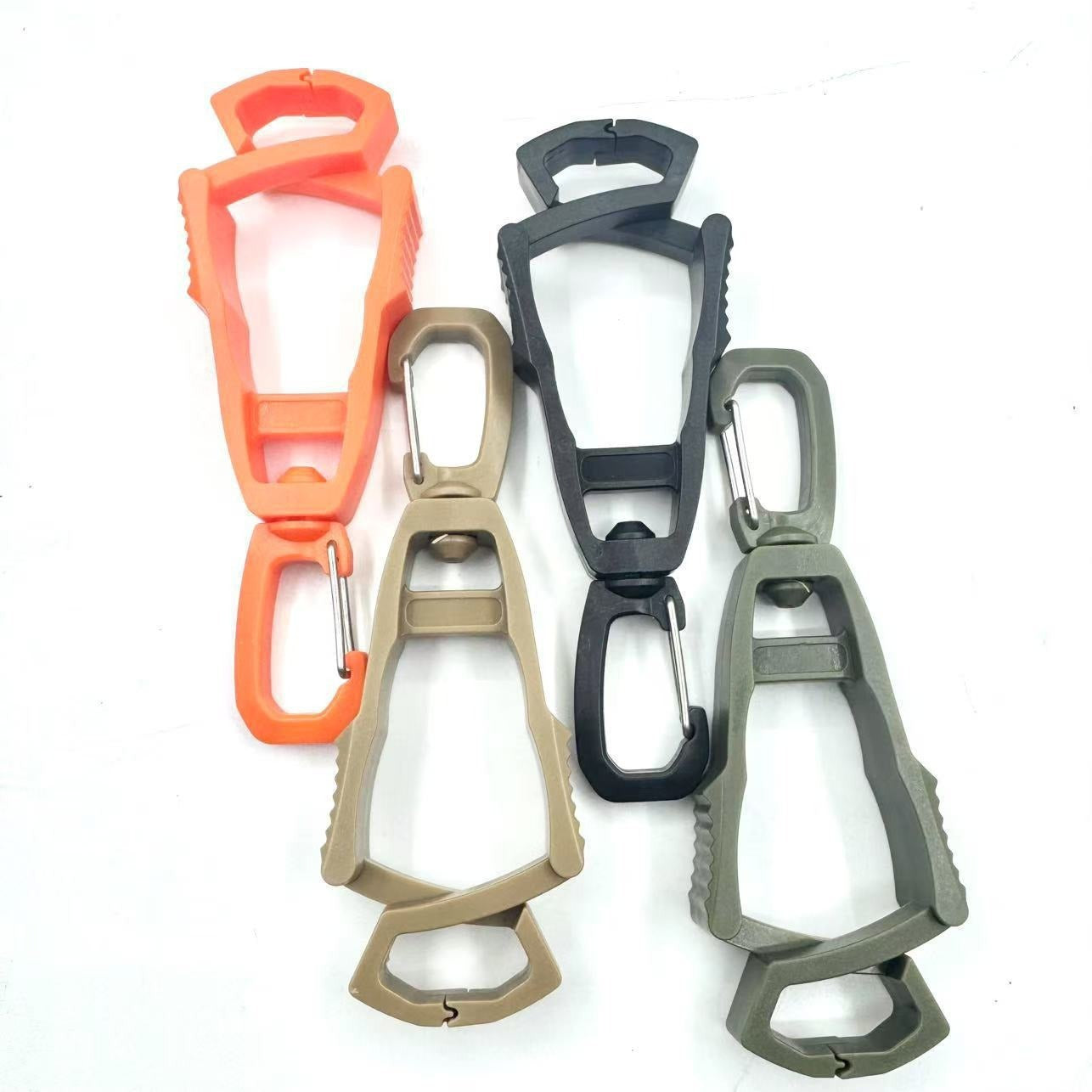 Plastic clip
