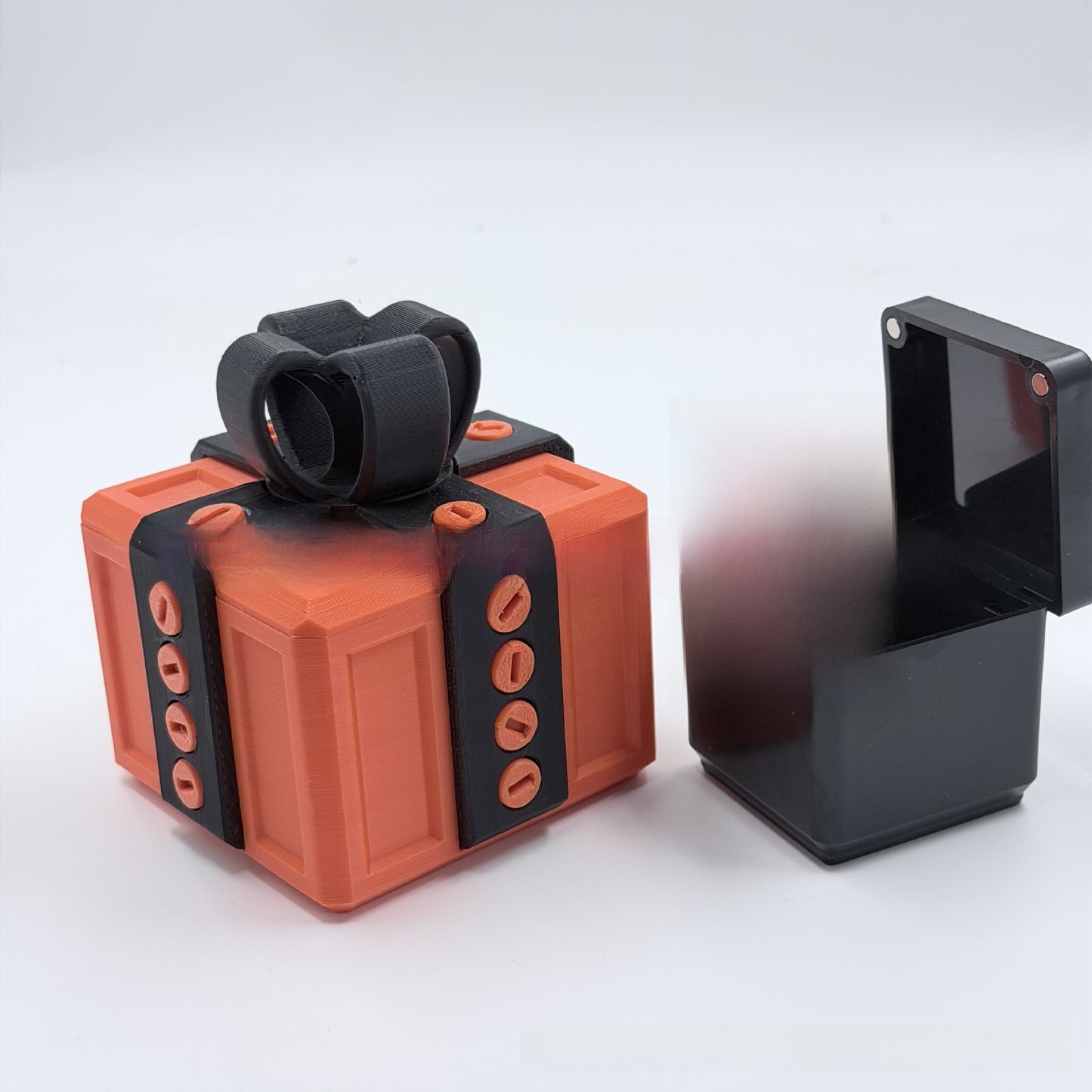 Plastic gift box