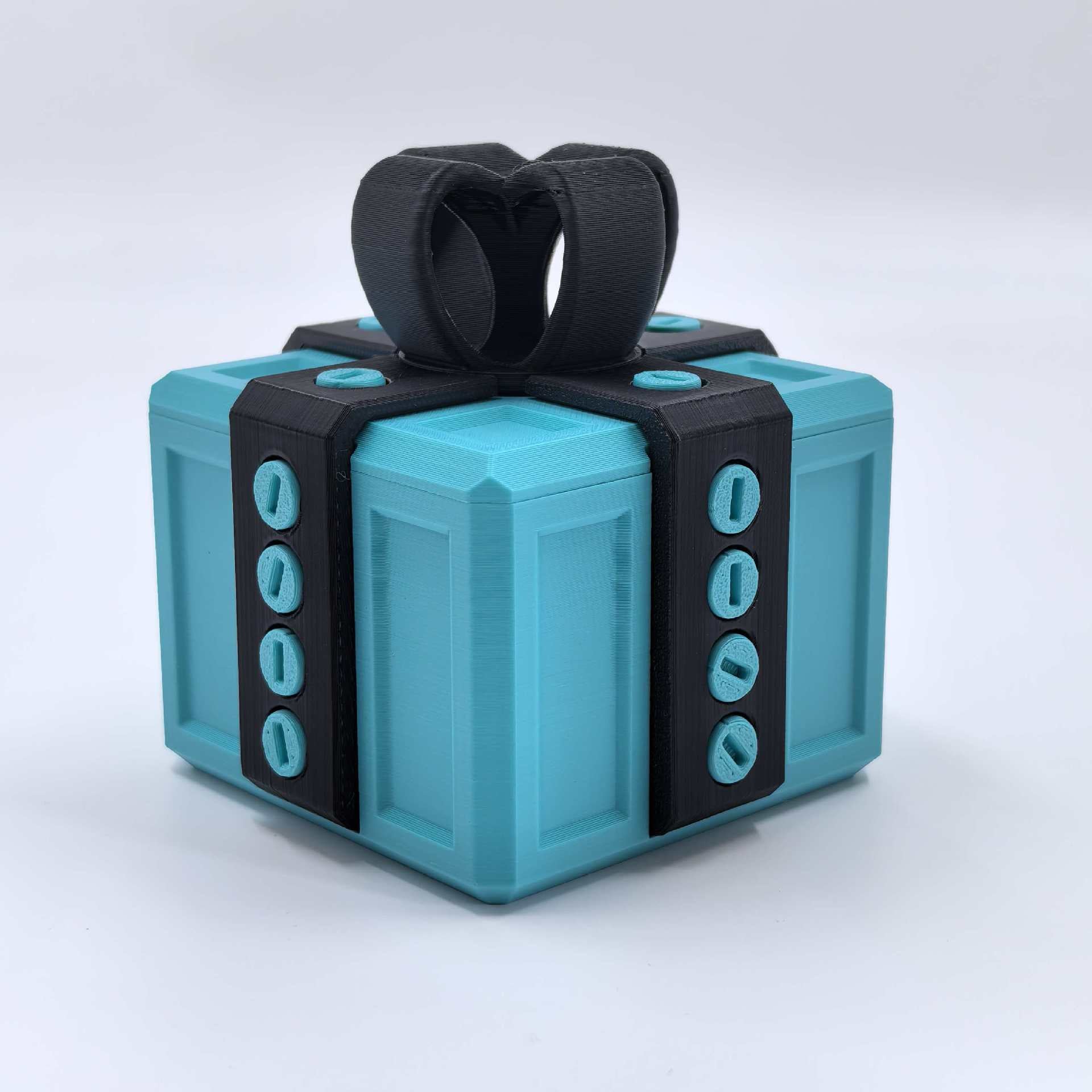 Plastic gift box