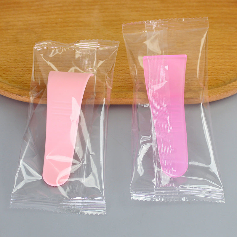 Plastic Hair Removal Scraper with Curved Handle