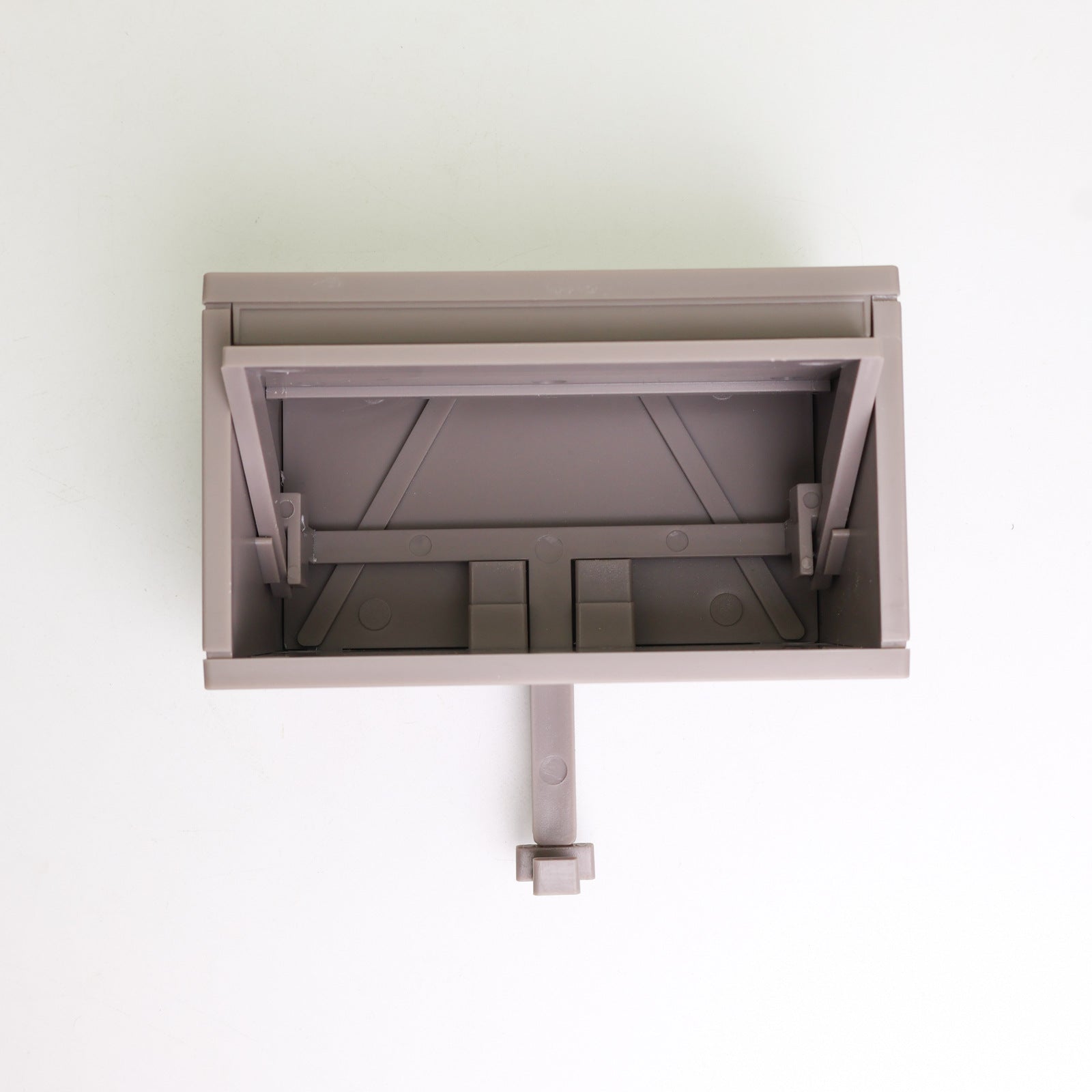 Plastic keyholder