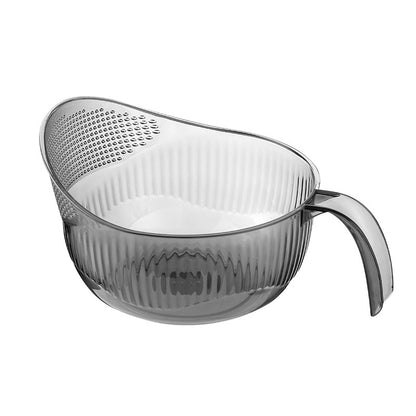 Plastic kitchenware