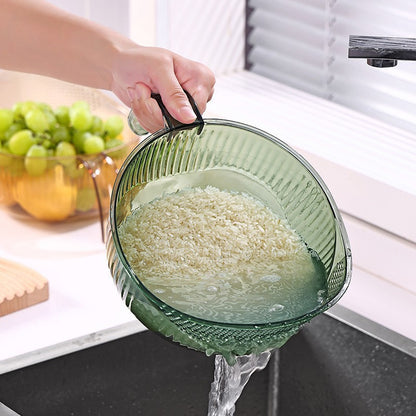 Plastic kitchenware