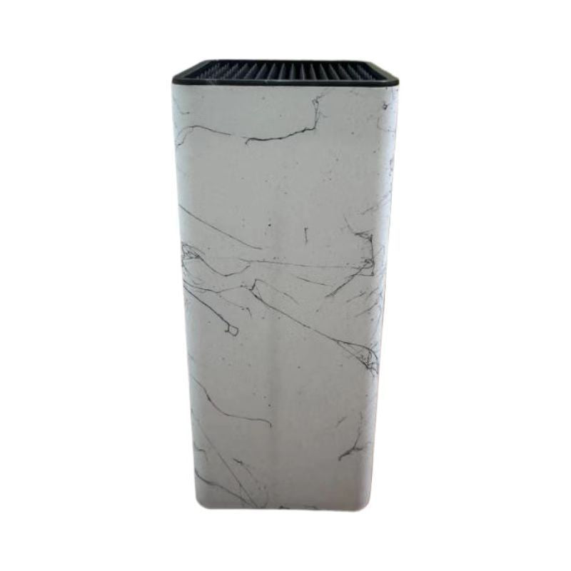 Plastic knife holder