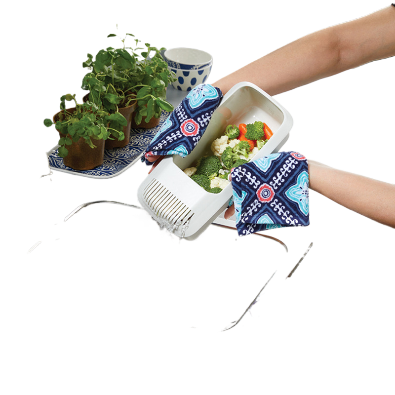 Plastic pasta container