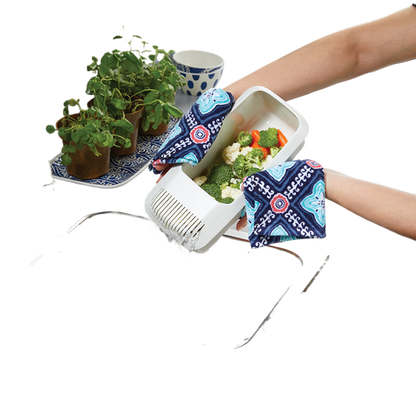 Plastic pasta container