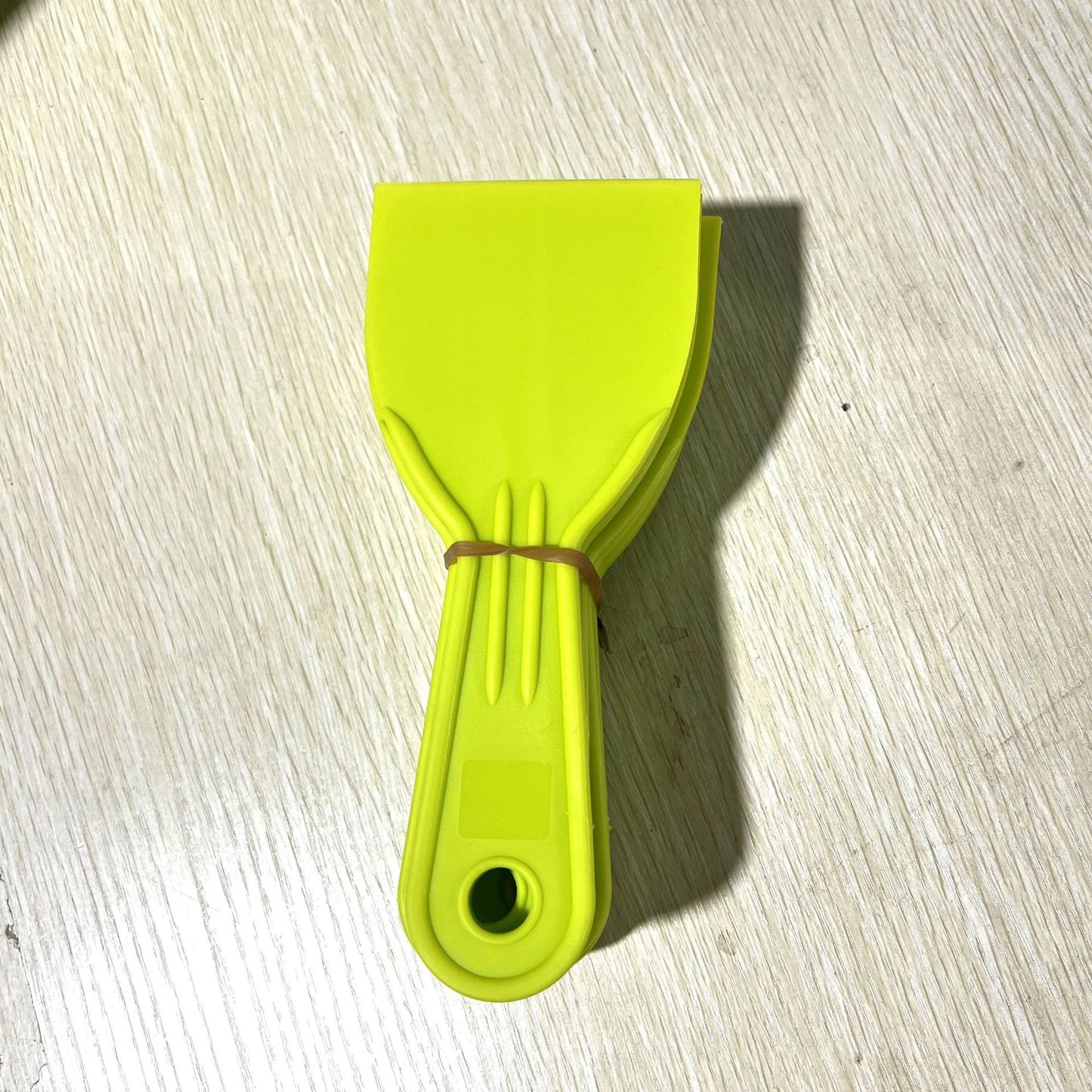 Plastic Putty Knife