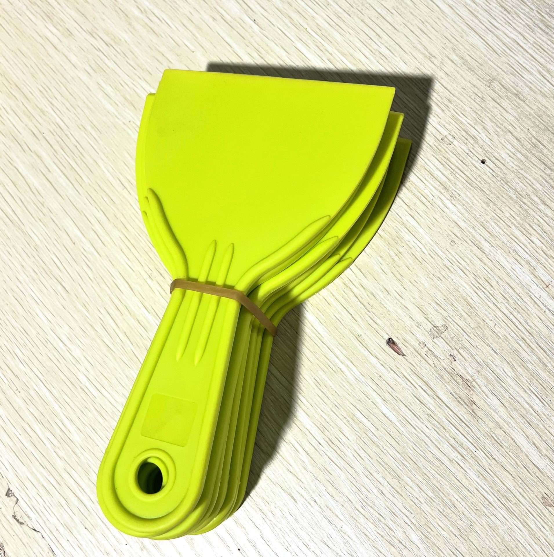 Plastic Putty Knife