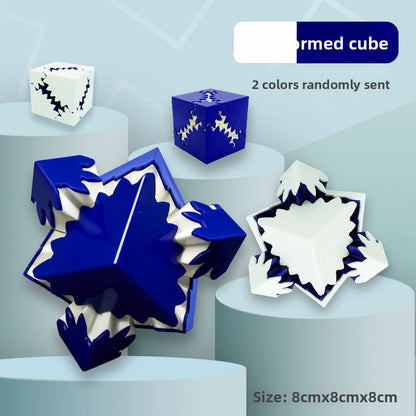 Plastic puzzle toy