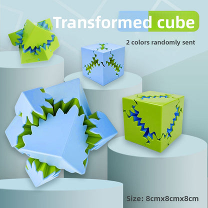 Plastic puzzle toy