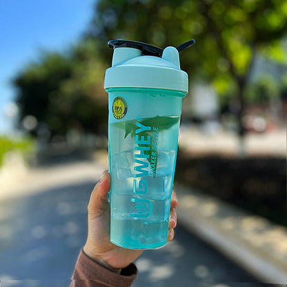 plastic shaker
