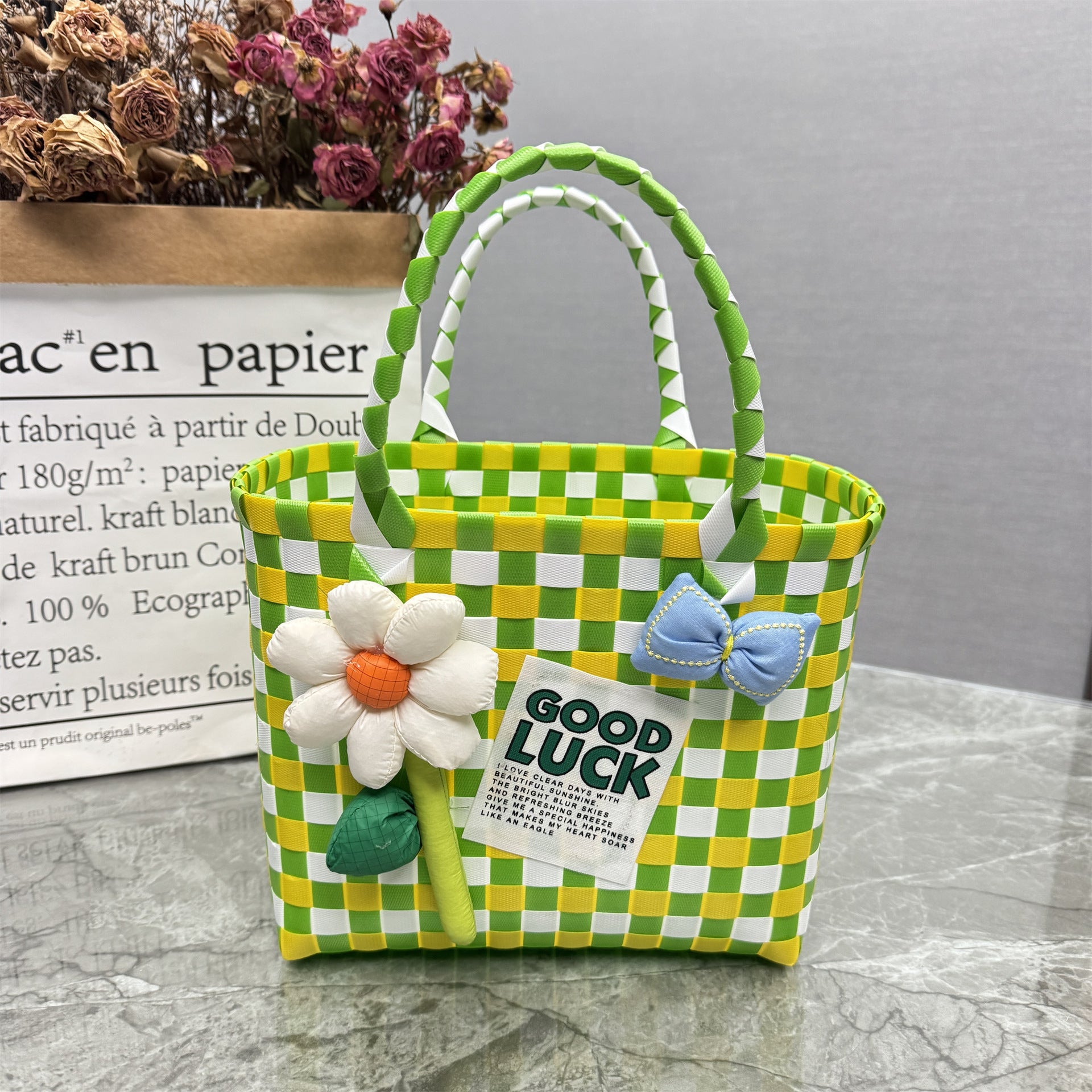 Plastic tote bag