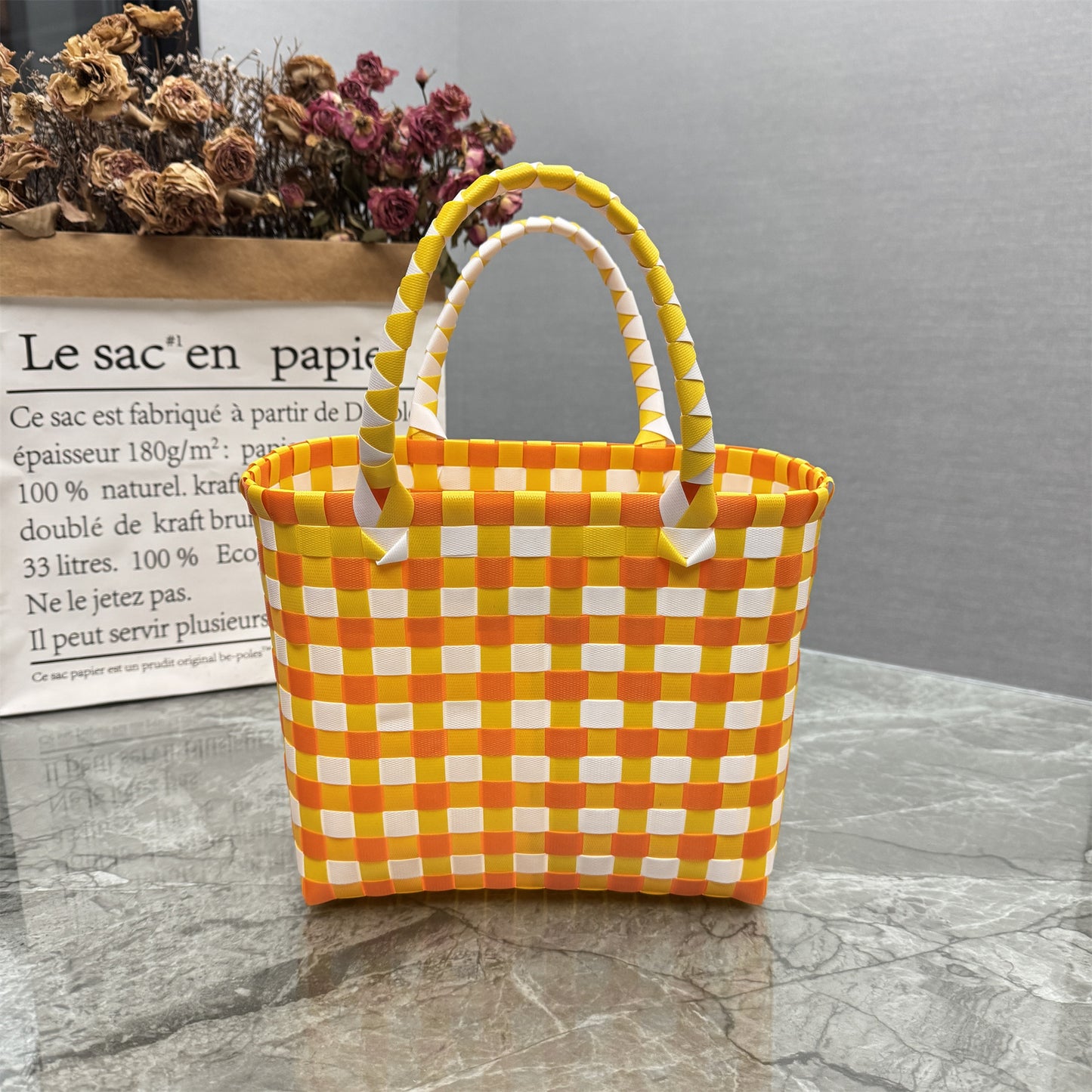 Plastic tote bag
