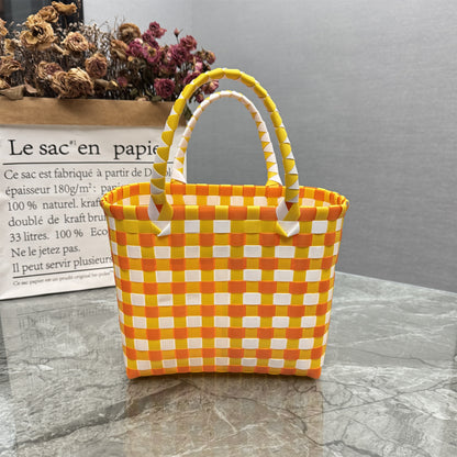 Plastic tote bag