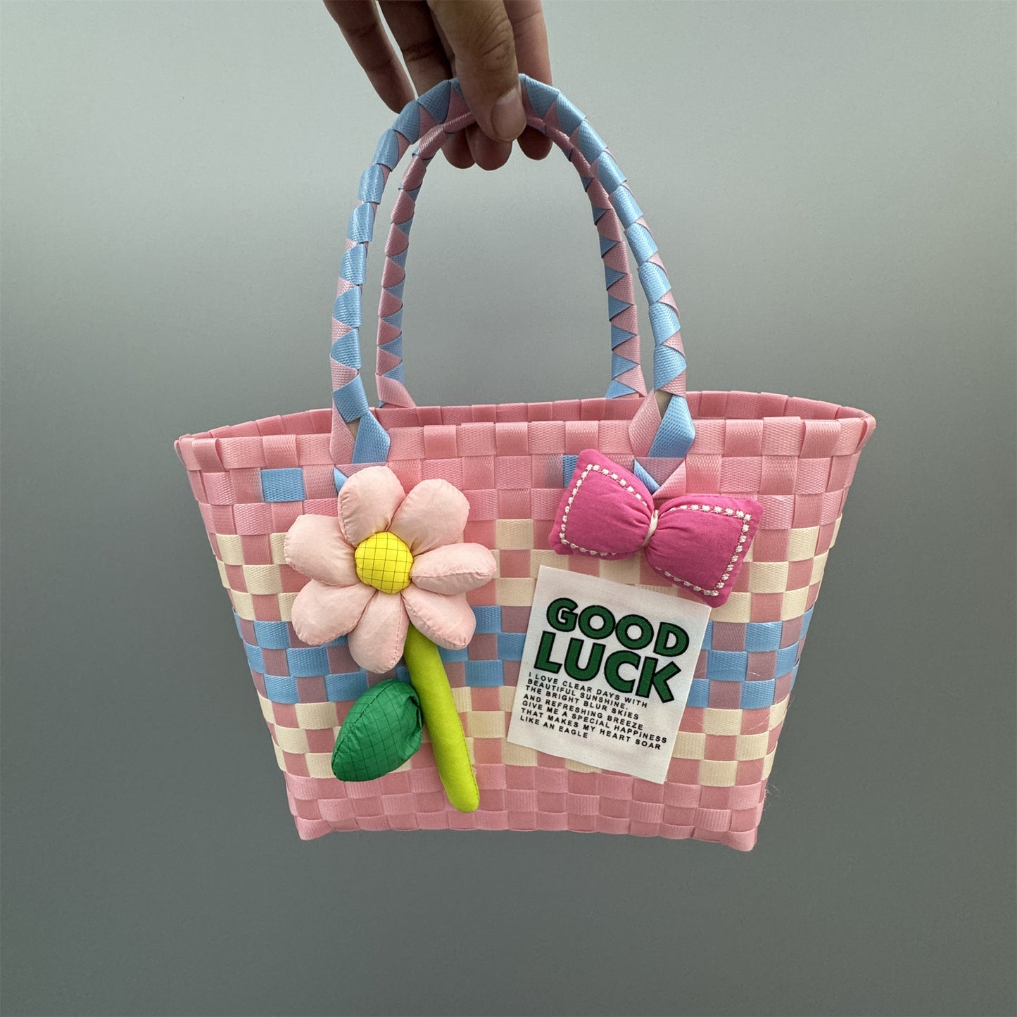 Plastic tote bag