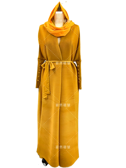 Pleated long-sleeved coat