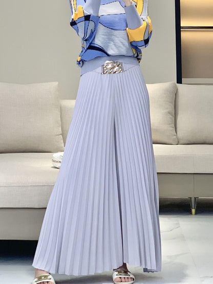 Pleated straight-leg pants