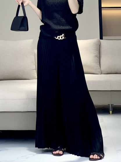 Pleated straight-leg pants