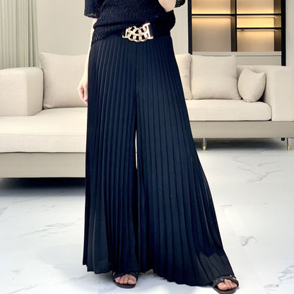 Pleated straight-leg pants