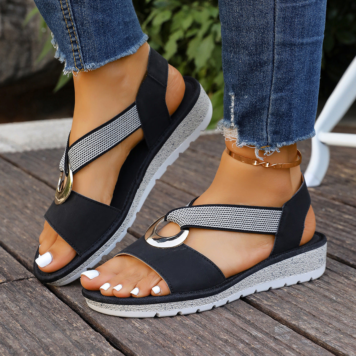 Plus-size sandals
