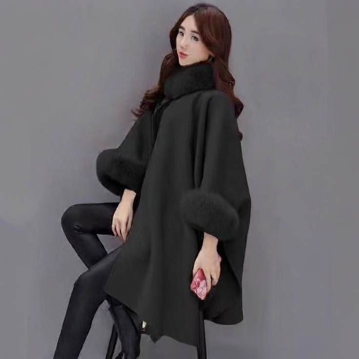 Plus Size Women's Woolen Cape Coat with Fur Collar