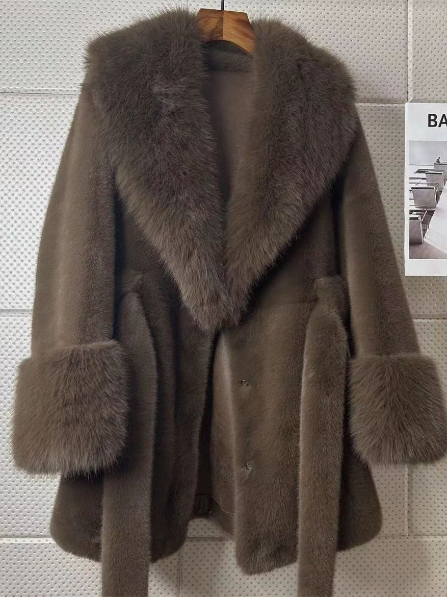 Plush coat High Fashion version