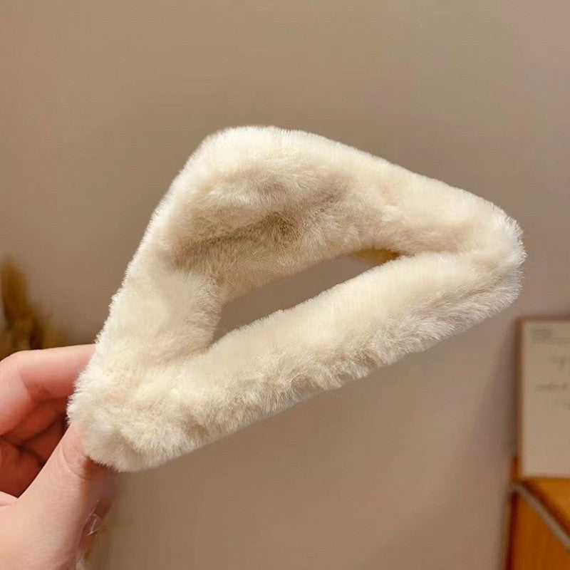 plush hairclip