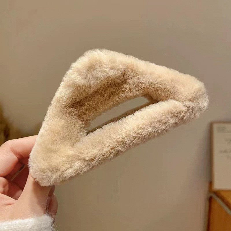 plush hairclip