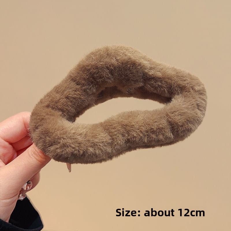plush hairclip