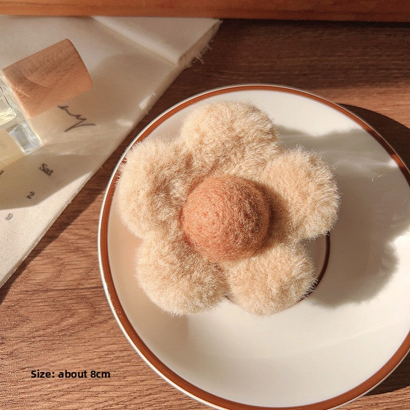plush hairclip