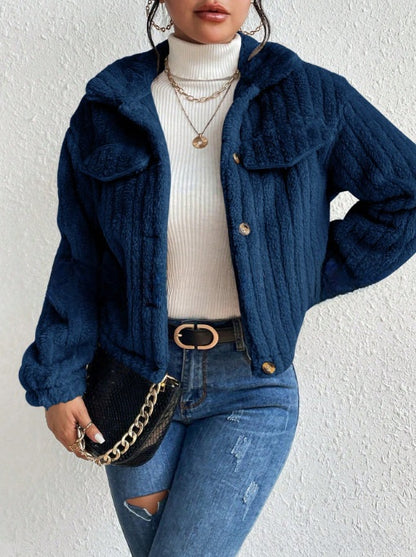 Plush jacket with lapel collar for autumn and winter