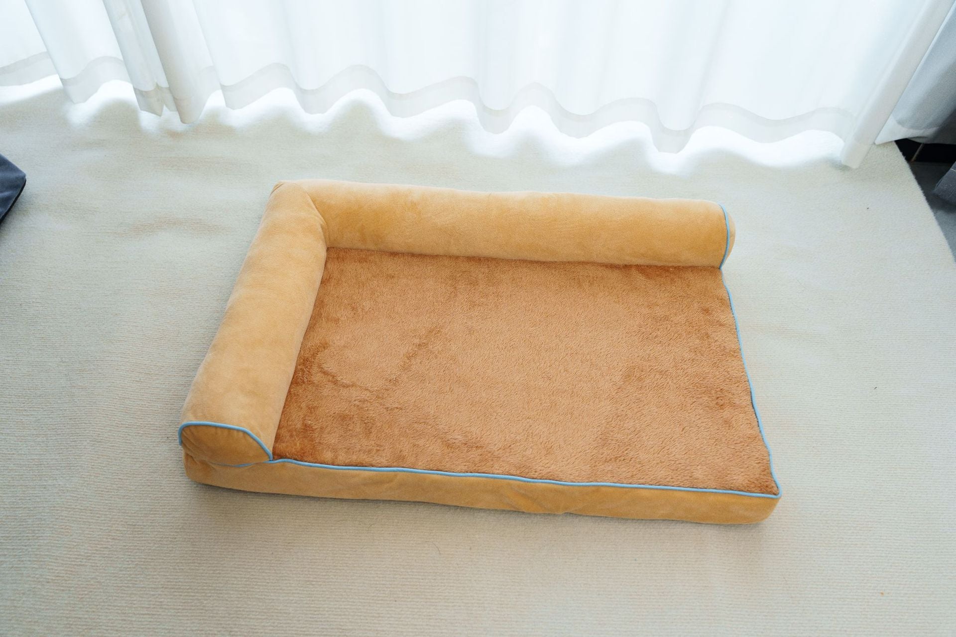 Plush Removable Pet Bed for Cats and Dogs