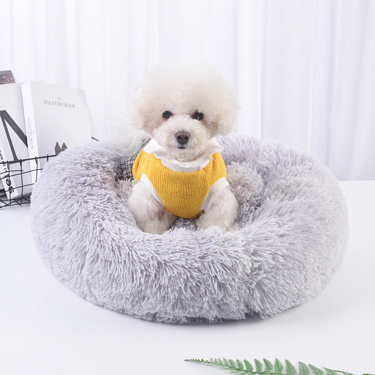 Plush round pet bed