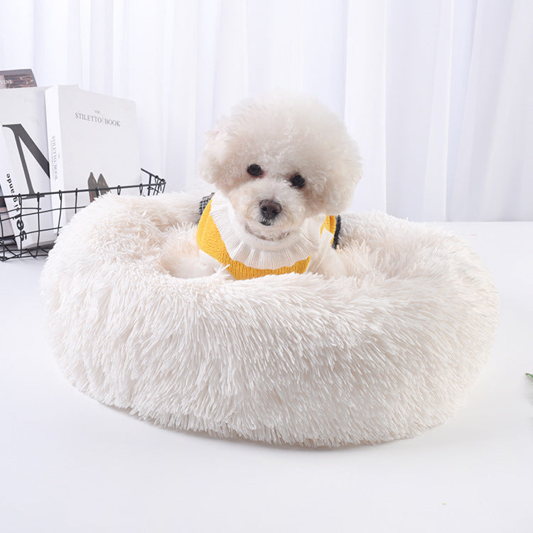 Plush round pet bed