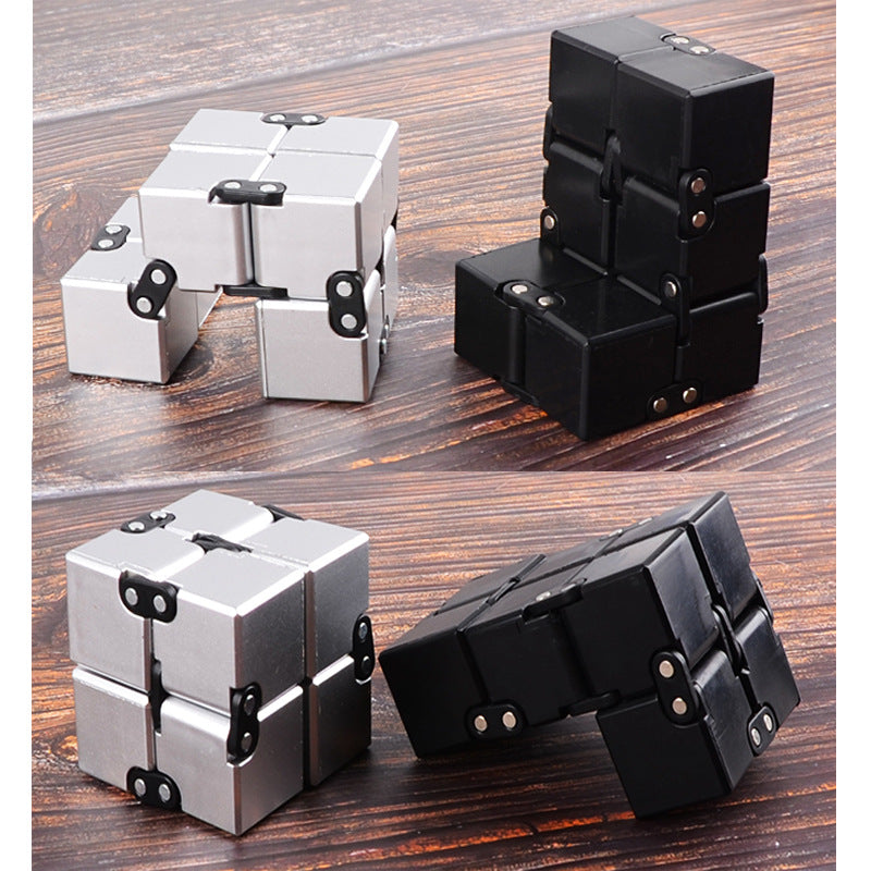 Pocket Decompression Magic Cube