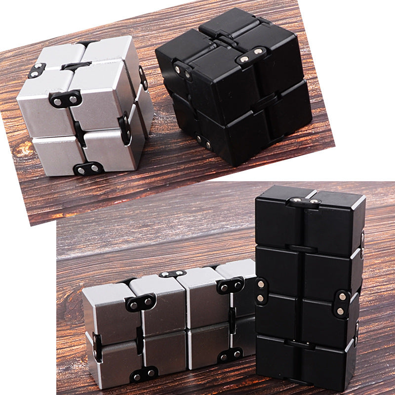 Pocket Decompression Magic Cube