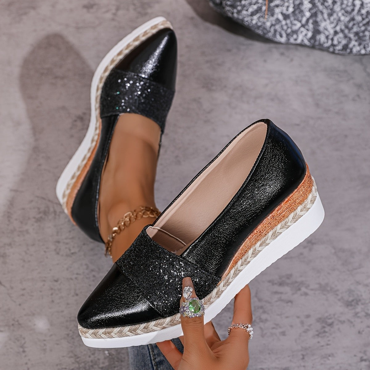 Pointed Toe Sequined Wedge Platform Shoes