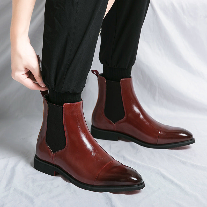 Pointed-toe shoes